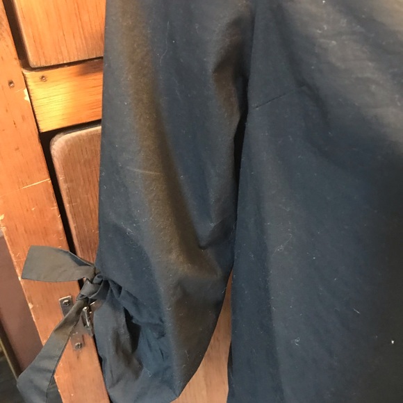 Cute Black Off Shoulder Babaton Top - Size Large - Picture 3 of 7